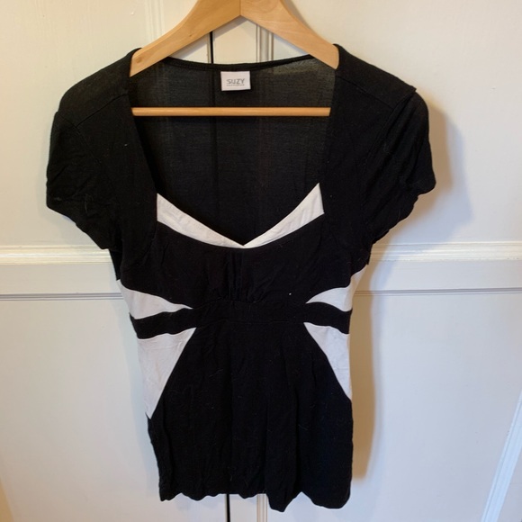 L Geometric black & white top - Picture 1 of 4